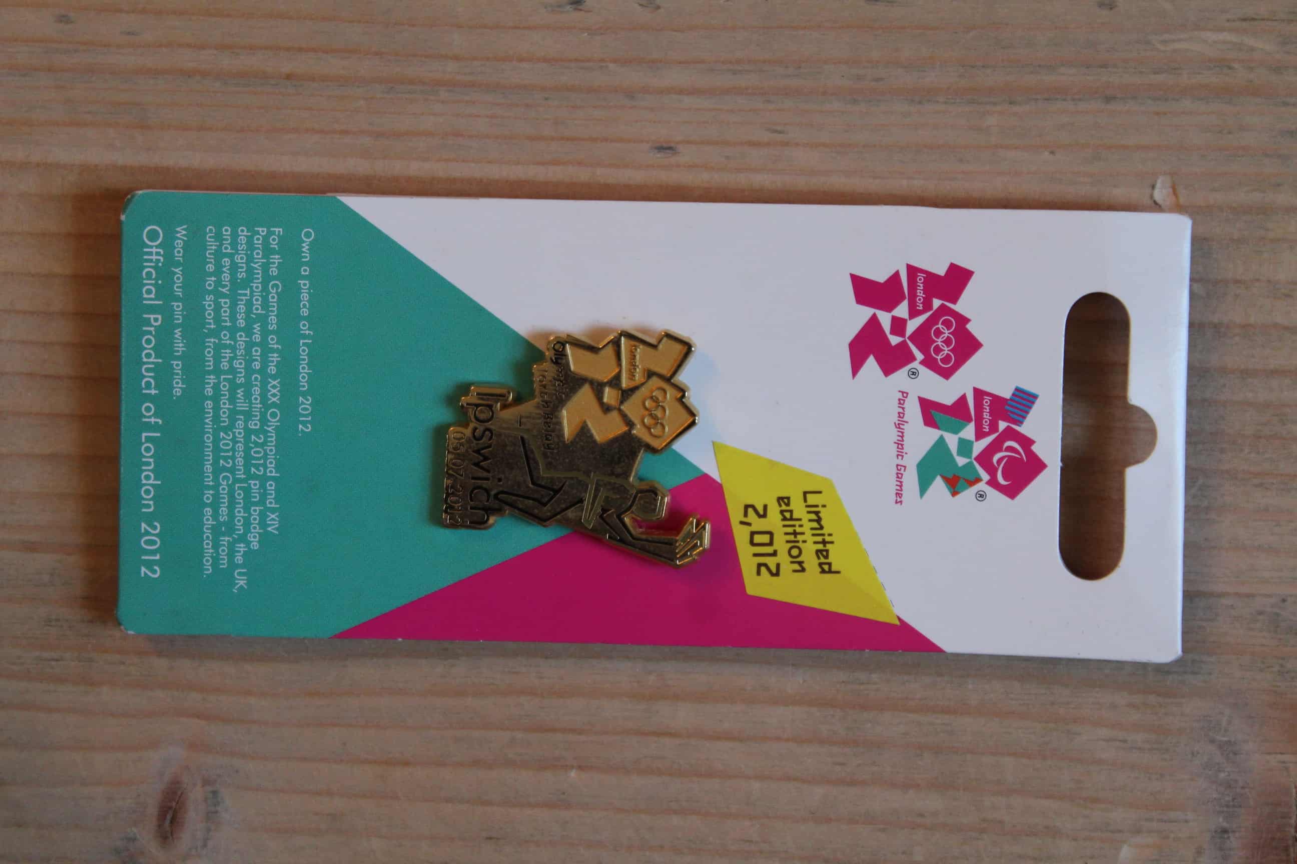 2012 LONDON OLYMPICS TORCH RELAY (IPSWICH) PIN BADGE